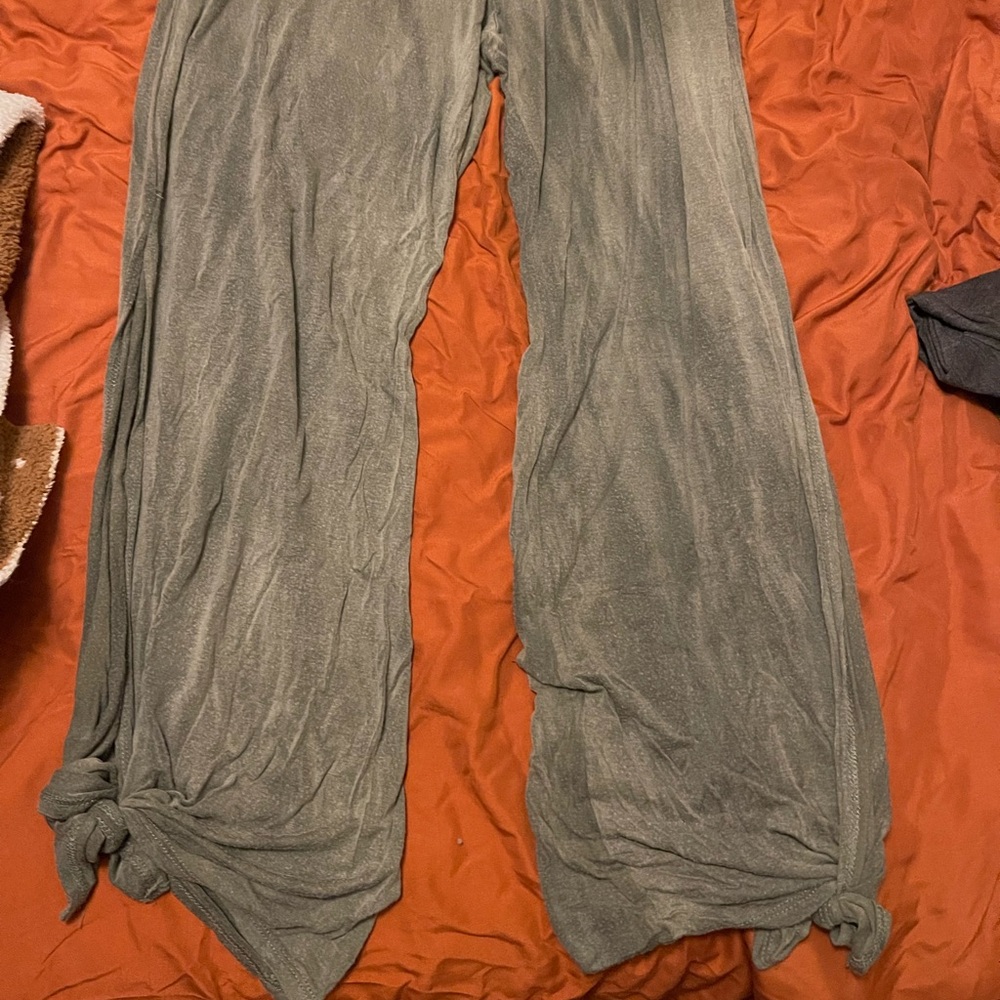 Flowy Pants with ties at bottom 7th Ray brand